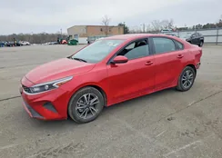 3KPF24AD4RE794129: 72968115