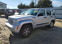 1C4PJMAK8CW210866: 72640095