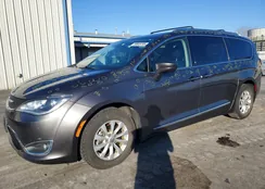 2C4RC1BGXJR217836: 99649785