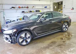 WBY83FB07RFS39435: 73698575