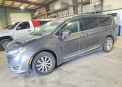 2C4RC1BG4JR257278: 74622465