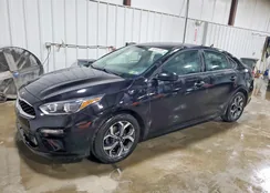 3KPF24AD1LE246077: 76344135