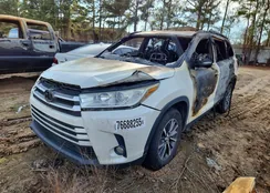 5TDKZRFH9KS551561: 76688255