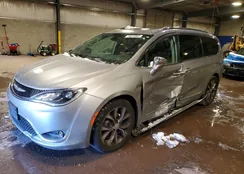 2C4RC1GGXHR669790: 75015965