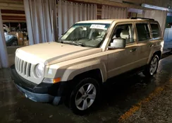 1C4NJPBA3GD786994: 76461285