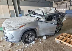 5TDBZRFH4HS401771: 77090405