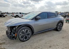 KNDC34LA5P5131115: 79397665