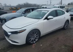 3MZBPAEM4KM101786: 77212815