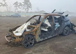 5UXFG8C54CL590412: 41922556