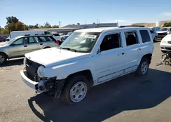 1C4NJPBA7GD688745: 41800396