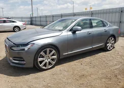 YV1A22ML0H1005925: 63932294