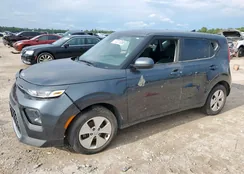 KNDJ23AU7N7834220: 70318365