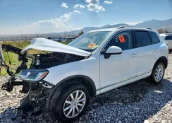 WVGEF7BP2HD005689: 70952655