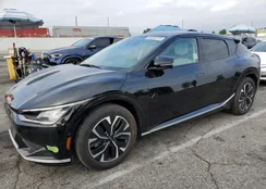 KNDC34LA3P5606549: 84282515