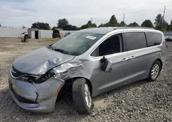 2C4RC1DG0LR156710: 71932415