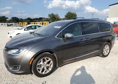 2C4RC1GG3LR139833: 76233834