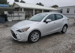 3MYDLBYV3JY315095: 85395465