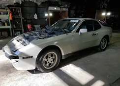 WP0AA0944FN453698: 84239255