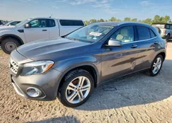 WDCTG4GB1JJ435445: 85382245