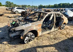 JN1BY1AP0EM260484: 85751285