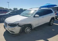 1C4PJLLB2KD176392: 86108665