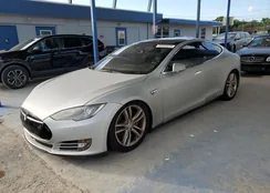 5YJSA4H44FF094060: 90690935