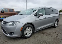 2C4RC1BG1KR613574: 86661505