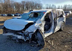 2C4RC1S79RR111731: 96912625