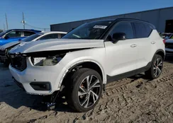 YV4162UM3L2243416: 44359674