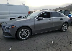 WDD3G4EB4KW034829: 82161473