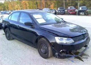 3VW2K7AJ3CM408445: 10636899