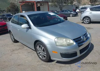 3VWDG71K25M609064: 38944548