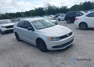 3VW2K7AJ9CM331919: 40364555