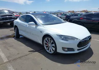 5YJSA1H13EFP33659: 42101491