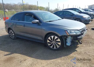 3VW637AJ6DM300238: 42112719