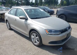 3VW637AJ7EM332245: 42484939