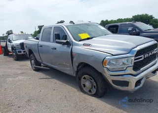 3C6UR5CJ9KG634776: 42493872