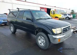 4TASN92N6XZ533110: 41526060