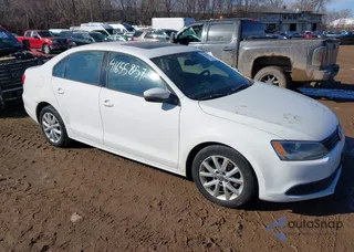 3VWDP7AJ3CM356826: 41655857