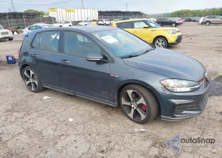 3VW447AU8JM286871: 42929898