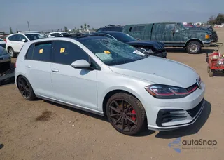 3VW447AU0JM282152: 42972725