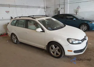 3VWPL7AJ4CM676522: 42641615