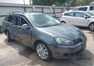 3VWPL7AJ8BM635499: 42641247