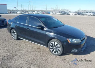 3VW637AJ9EM207666: 44459046