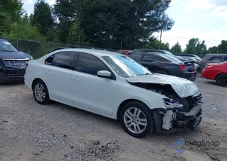 3VW2B7AJ8JM252058: 45951927