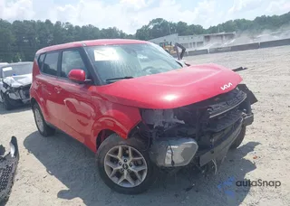 KNDJ23AU0N7167071: 45528901