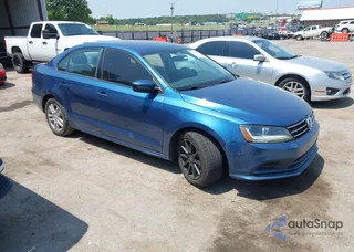3VW2B7AJ9JM211261: 45670823