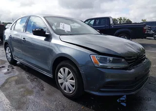 3VW267AJ8GM294596: 45887416