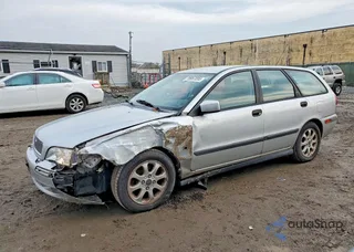 YV1VW29511F601022: 79957095