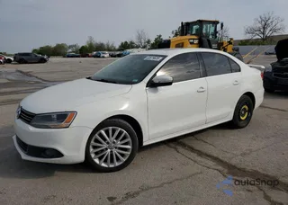 3VWLL7AJ4DM242682: 53879635
